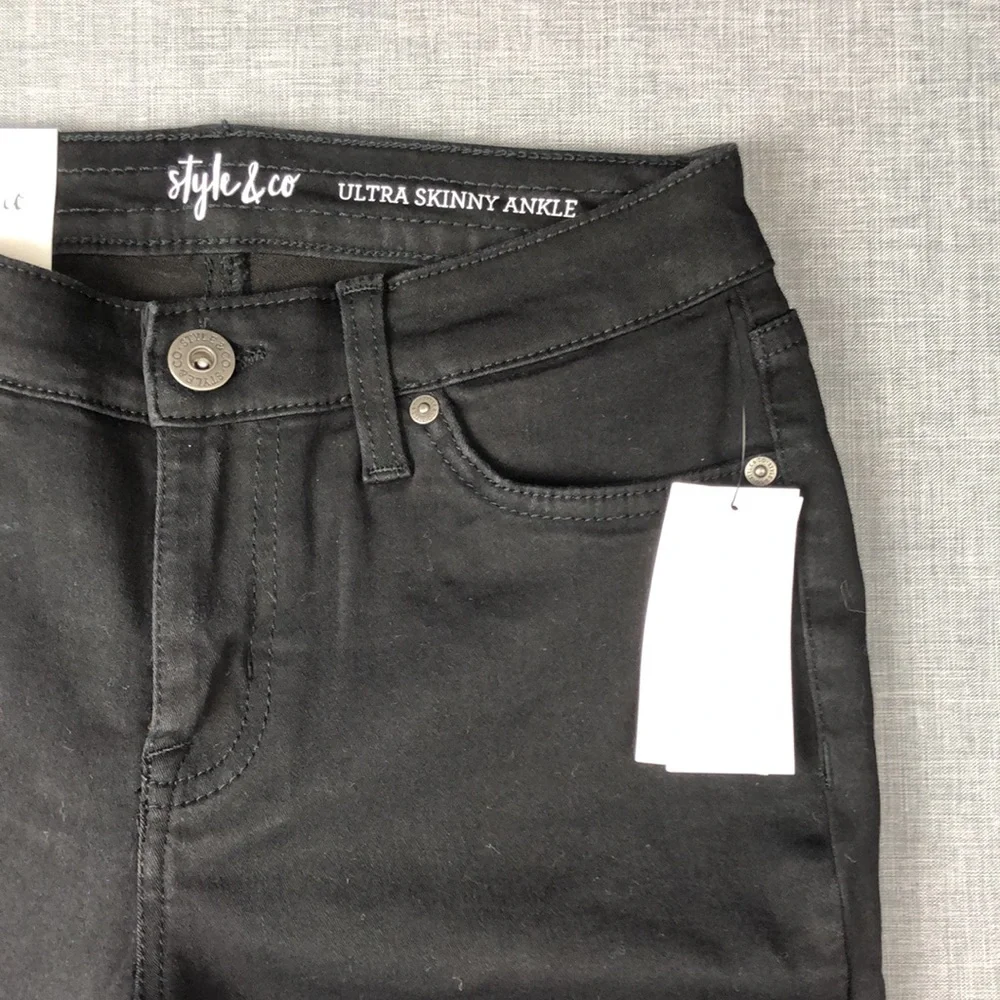 Style & Co Black Ultra Skinny Ankle Jeans Size 6P - Picture 3 of 6